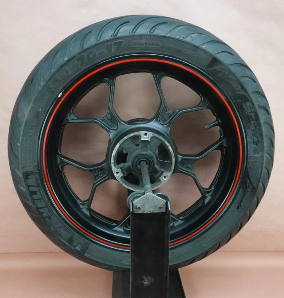 2016 15-18 Yamaha R3 YZF-R3 YZFR3 REAR MICHELIN TIRE RIM WHEEL 140/70 - 17 - Image 1 of 4