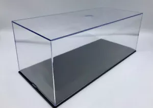 Kunststoff Vitrine Display 321 / 143 / 102mm für 1 x 1:18 Aufbewahrung MCG Neu - Bild 1 von 1
