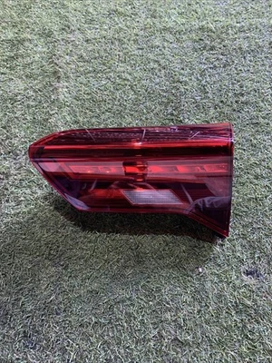 Stop Fanale Posteriore Destro Interno Volkswagen T-Roc 2022 2GA945094B - Immagine 1 di 4