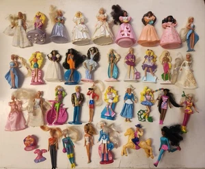 Lotto 37 Figurine Barbie Happy Meal McDonald's Vintage-Cake Toppers-Accessori - Foto 1 di 9