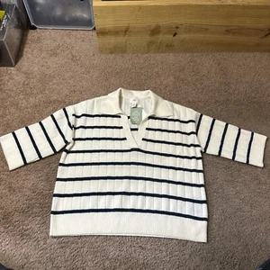 H&M V-neck Wool Blend Sweater Women’s Medium White Blue Striped Short Sleeve NWT - Picture 1 of 6
