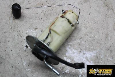 2009 KAWASAKI VULCAN 1700 VN1700E CLASSIC FUEL GAS PUMP TESTED WORKS  - Image 1 of 4