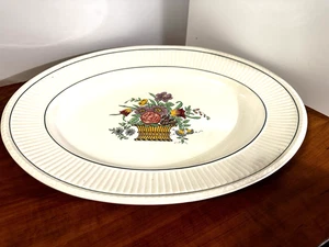 Wedgwood Belmar pattern 15 3/4"  x 12" Looks New - Picture 1 of 5