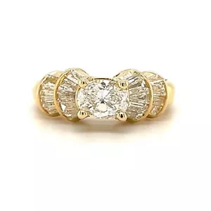 BEAUTIFUL OVAL Cut 18K Yellow Gold Fine Diamond Engagement Ring - Picture 1 of 11