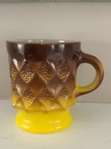 Taza de café de vidrio Fire King vintage patrón Kimberly amarillo marrón ombre ¡BONITA! - Imagen 1 de 4
