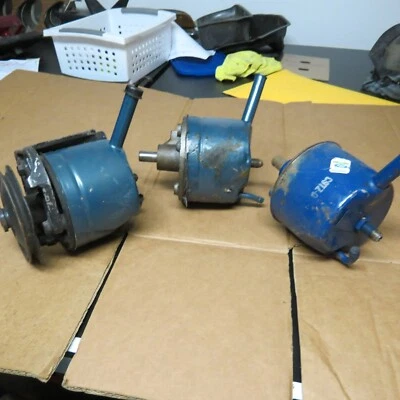 Bomba de dirección asistida Ford Mustang Fairlane Cougar 1967-1969 reconstruida OEM Foto 1 de 4