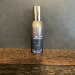 Bath & Body Works White Barn Mahogany Teakwood Raumspray 42,5g - Bild 1 von 2