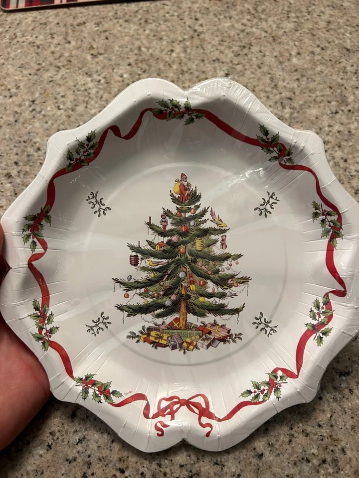 Spode Christmas Tree 8 Count Paper Dessert Plates 8" Sealed Party NEW! - Image 1 of 2