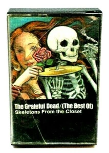 Grateful Dead (The Best Of) Skeletons From the Closest 1974 US Cassette Truckin' - Bild 1 von 3