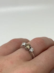 three stone Cognacand white Diamond Ring 18ct - Picture 1 of 6