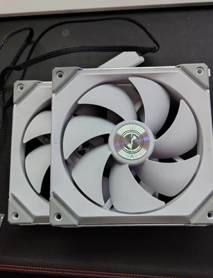 TWO Lian LI Unifan SL140 2x140mm ARGB  White - Image 1 of 4