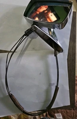 Espejos retrovisores laterales del conductor ajustables Ford LTD años 60, funciona Foto 1 de 4