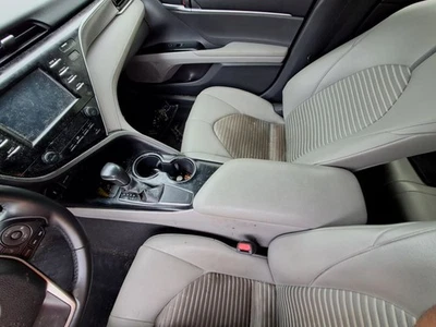 CAMRY     2018 Glove Box 4804073 Foto 1 de 4