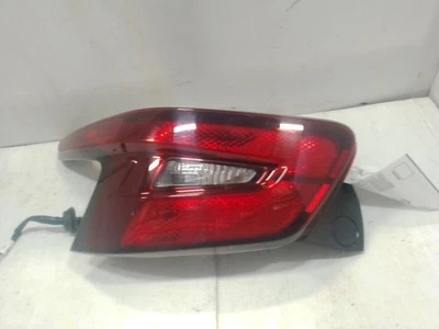 Luz trasera izquierda conductor Chevrolet Trax 12159921 2025 Foto 1 de 4
