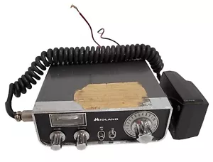 Vintage MIDLAND Model 13-869 CB Radio With Microphone UNTESTED FAST SHIPPING - Picture 1 of 9