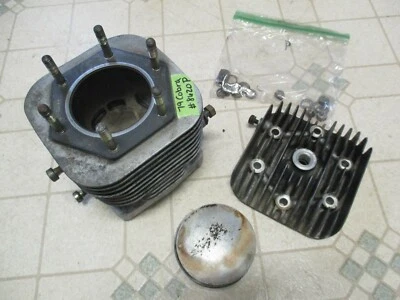 De colección 79 Polaris Cobra 440 Moto de nieve Toma de fuerza Cilindro Pistón y Cabeza Foto 1 de 4