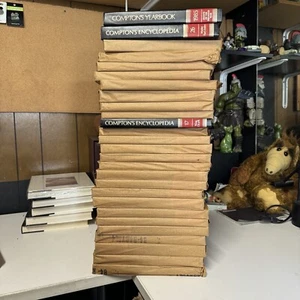 1984 Comptons Encyclopedia Complete 26 Volume Set with Compton Yearbook 1985 - Picture 1 of 15