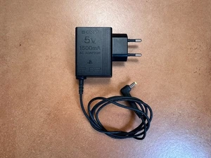 ALIMENTATORE CARICATORE SONY PLAYSTATION PORTABLE PSP ORIGINALE PSP-384 TESTATO - Foto 1 di 2