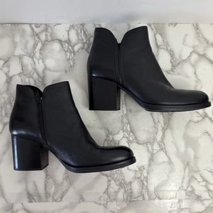 "Bota de mujer BORN talla 9,5 Olivia botín al tobillo de cuero negro con cremallera de 3"" tacón bloque" - Imagen 1 de 11