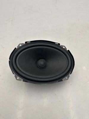 BMW I3 2018 Subwoofer 9285272 BCE28965 - image 1 of 3