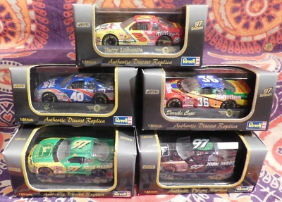 REVELL Racing 1997 Limited Edition 1:64 Diecast Replica NASCAR 5 Different - Image 1 of 4