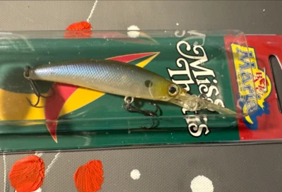 Maria Miss Thetis TF70 - 8 gramos - Lubina flotante cromada/azul hecha en Japón Foto 1 de 4