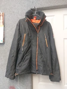 Superdry Hombre Chaqueta Windattacker Gris Engineered Small - Imagen 1 de 3