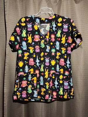 Scrubs Package 2 Jackets, 5 Tops, 2 Pants -- Sizes smalls and mediums  - Image 1 of 4