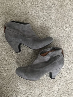 Botines Coclico Mujer Hechos en España Gris Taupe Gamuza Foto 1 de 4