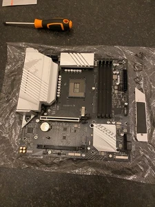 Aorus B760M AORUS ELITE AX Motherboard Socket 1700/B760/DDR5/S-ATA 6Gb/s - Afbeelding 1 van 4