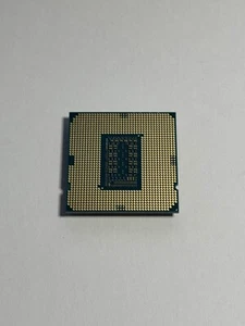 Occasion - Processeur Intel Core i7-11700F SRKNR 8 cœurs jusqu'à 4,9 GHz - Photo 1/2