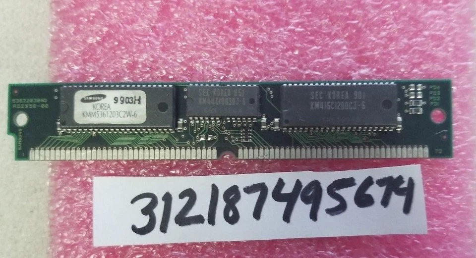 1MBx36  FAST PAGE  72-pin SIMM 60ns  FP TIN LEAD  CONTACT 	 KMM5361203C2W-6 - Image 1 of 1