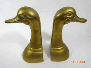 VIntage Brass Duck Book Ends Made in Taiwan. Vintage Aged Mallards - Picture 1 of 6