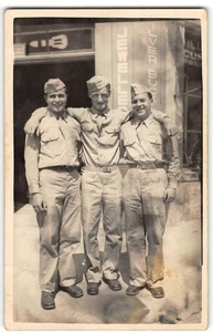 RPPC Nuevo Laredo, Mexiko 1944 Soldaten WWII Militär Foto Vintage Postkarte - Bild 1 von 2