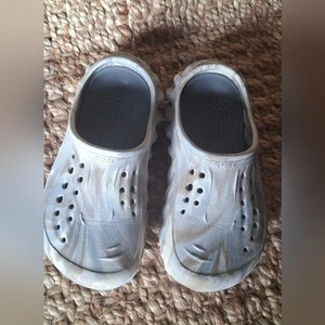 Crocs Echo Marbled Clogs Youth Gr. J 1 Comfty Sommer Reise Whymsigoth Basic - Bild 1 von 10