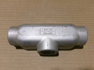 Neu Killark 1 1/4" OT Typ T Leitungskörper Elektrolet Temperguss AK - Bild 1 von 4