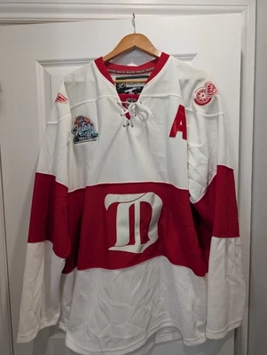 Camiseta deportiva NHL Detroit Red Wings Reebok Zetterberg 2009 clásica de invierno para hombre talla 56 Foto 1 de 4