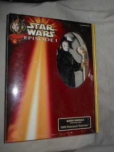 Star Wars Episode I: Queen Amidala Blak Travel Gown 1999 Portrait Edition - Picture 1 of 6