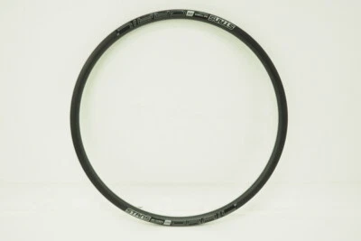 New! Stan's No Tubes Grail 700c Aluminum Gravel Bike Rim Black 28H RTGS90002 - Image 1 of 3