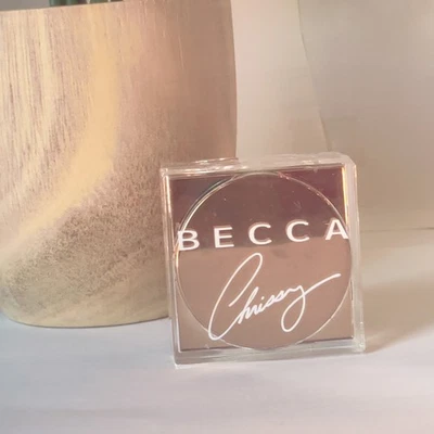 Iluminador suelto Becca CONFECTIONARY GLOW POWDER💎CANELA AZÚCAR sellado 0,14 OZ Foto 1 de 4