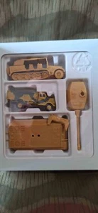 ROCO 1000 Minitanks D-Day Panzer Kettenfahrzeuge Schützenpanzer OVP H0 1:87 - Bild 1 von 3