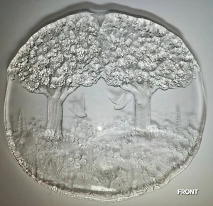 Seltene Kosta Boda Klar Milchglas Platte Schwer Relief Wald Vögel 13" - Bild 1 von 3