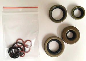 Dichtsatz Wellendichtringe O-Ringe für NSU Quickly Tretlagerachse Benzinhahn usw - Picture 1 of 1