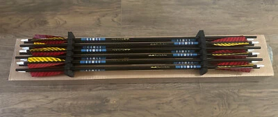 (12) Rose City PO Cedar NIGHTFALL 5S 11/32" PAINTED & MATCHED 40-45# Arrows [v1] - Image 1 of 4