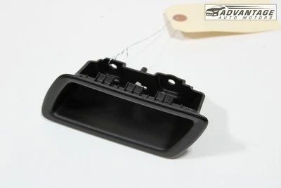 2018-2021 CHEVROLET EQUINOX PAINEL DIANTEIRO ESQUERDO PORTA PUXADOR TAMPA ACABAMENTO FABRICANTE DE EQUIPAMENTO ORIGINAL - Imagem 1 de 4