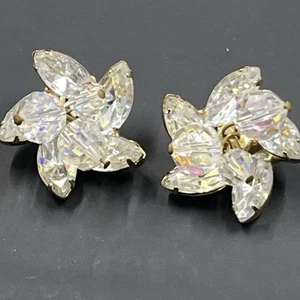 Vintage Aurora Borealis Crystal Clip On Earrings - Picture 1 of 3
