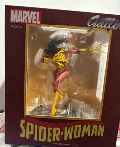Marvel Gallery Spider-Woman Diamond Select Toys PVC Diorama NIB - Picture 1 of 9