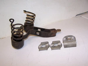 USED 1940s JC HIGGINS 502-271 BICYCLE ---SEAT BASE FRAME AND SPRINGS - Picture 1 of 6