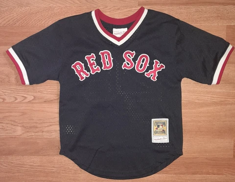 Boston Red Sox Wade Boggs #26 Mitchell & Ness Jersey Youth Small 1992 Series Cover