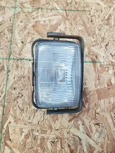 #304 1985 SUZUKI GS550ESF FRONT HEADLIGHT HEAD LIGHT LAMP - Picture 1 of 3